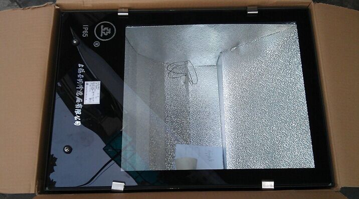 �ߗU�����^